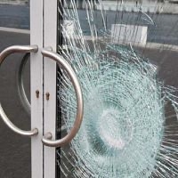 Ударопрочные бронированные пленки для стекол и окон
